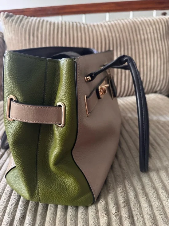 Coach Colorblock Taupe, Navy, and Lime Leather Satchel with Gold Hardware - Picture 5 of 7